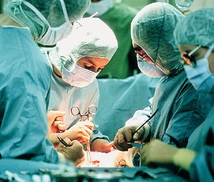 Источники хирургического и анестезиологического риска во время операции